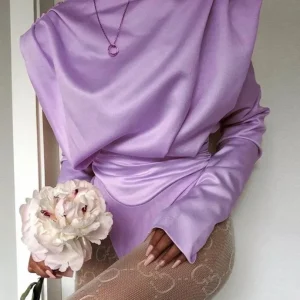 Body en satin à épaulettes lilas