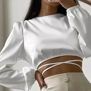 Chemisier en satin crop top blanc