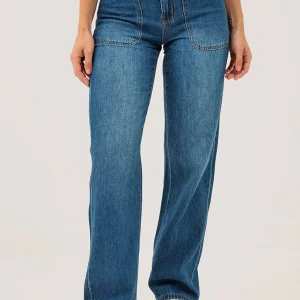Le jeans bleu avec poches appliquées | Modèle Béa