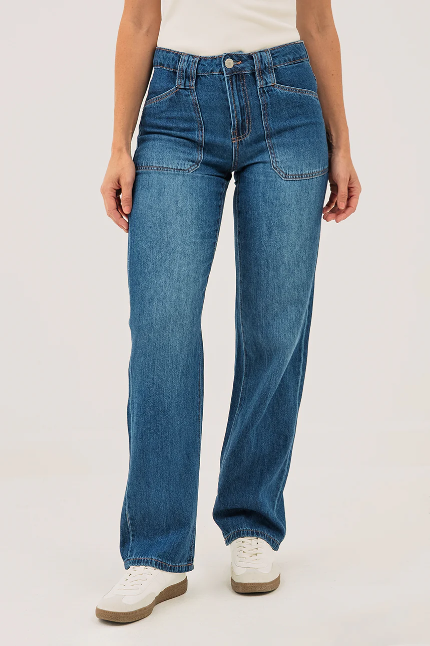 Le jeans bleu avec poches appliquées | Modèle Béa