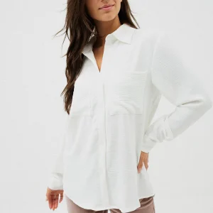 La blouse classique en crêpe