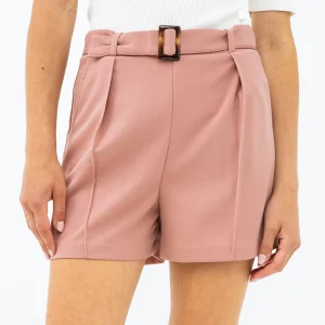 Le short chic à ceinture