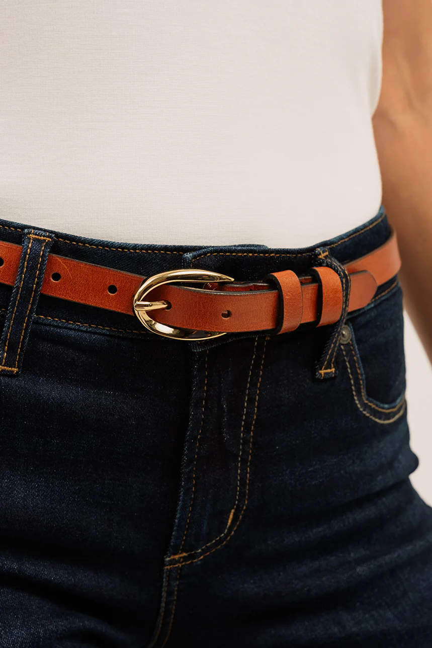 La ceinture mince en cuir classique avec boucle ovale – Image 4