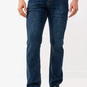 Le jeans foncé étroit | Modèle Brad slim