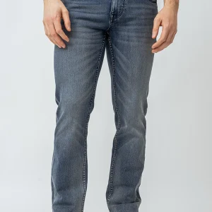 Le jeans droit légèrement délavé | Modèle Baru