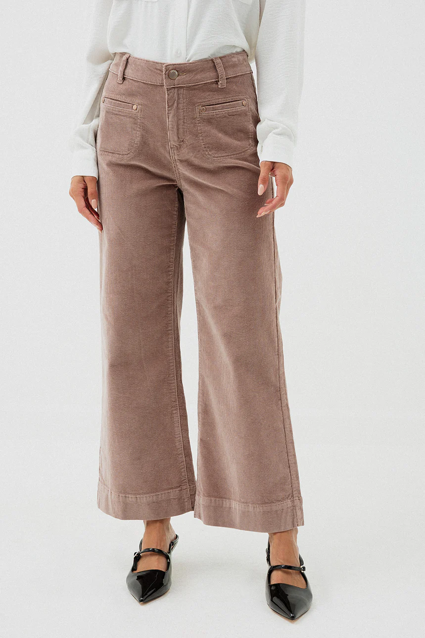 Le pantalon en velours côtelé Lois | Modèle Robie – Image 7